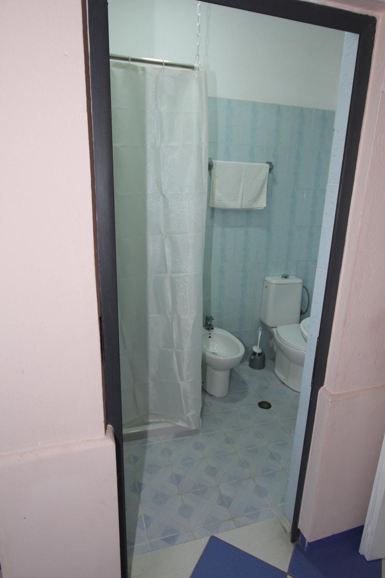 Kompleksi Eli Guest House Дуррес Экстерьер фото