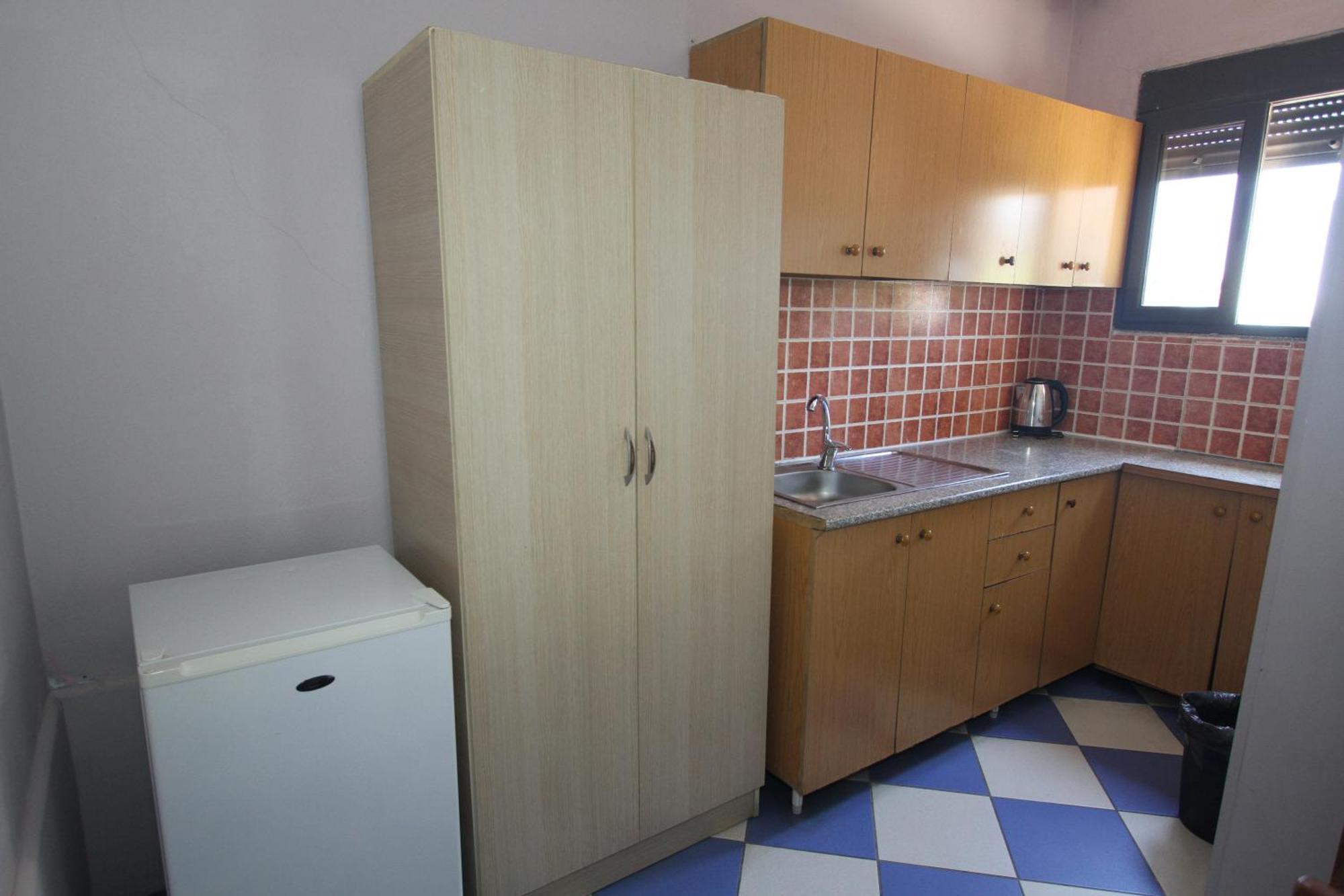 Kompleksi Eli Guest House Дуррес Экстерьер фото