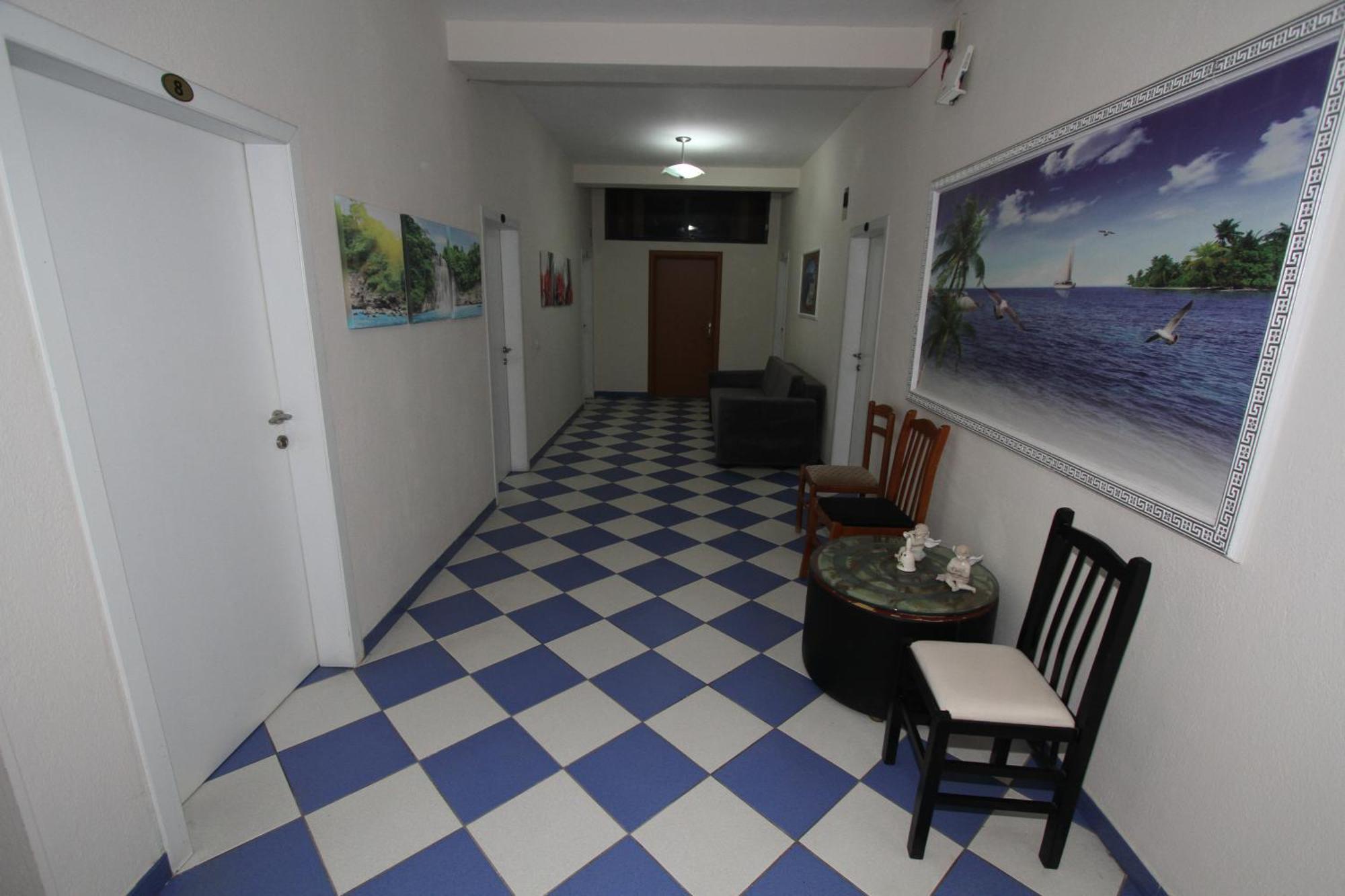 Kompleksi Eli Guest House Дуррес Экстерьер фото
